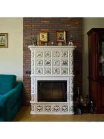 Каминная топка Астов М 700 Б в облицовке изразцами коллекции Прованс.