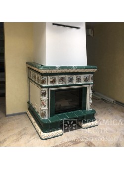 Изразцовая облицовка изразцами "Охота" топки Астов М700
