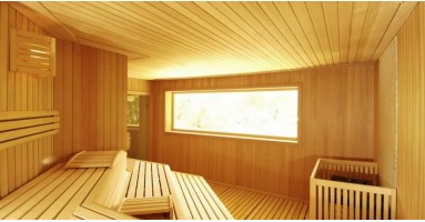 Какие должны быть окна для бани и как их установить