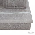 Каминокомплект ANDREA/АЛЬФА Мрамор серый с очагом Электроочаг MAJESTIC LUX RC/МАДЖЕСТИК С ПУЛЬТОМ