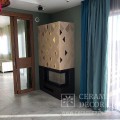 Современный изразцовый камин коллекции Маджестик с золотом