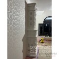 Каминная топка Астов ПС 3865 в облицовке изразцами белого цвета коллекции Неоготика.