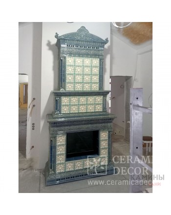 Классический камин в облицовке из коллекции Венская с топкой BRUNNER STIL-KAMIN CLASSIC.