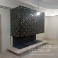 Современный камин с открытой топкой в майоликовой глазури