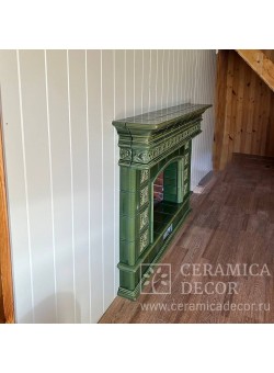 Каминный портал зеленого цвета с открытой топкой в коллекции Птички.